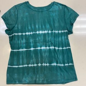 Green and white T-shirt